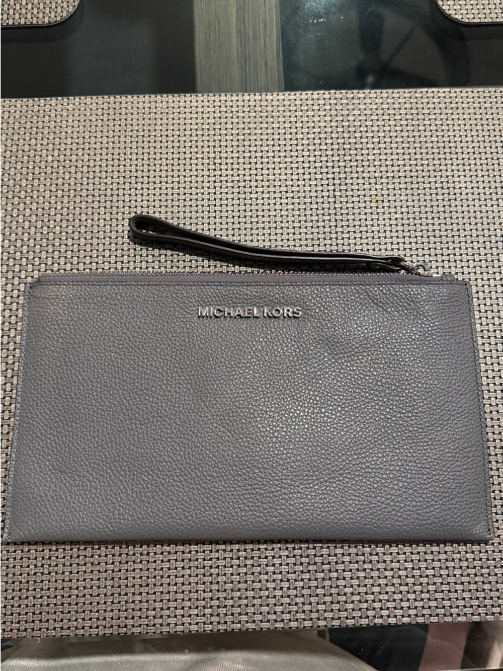 Michael Kors Jet Set travel Gray Pebbled Leather Wristlet Clutch with Strap